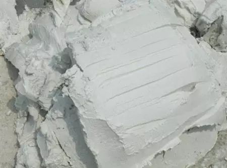 钙肥有几种？石灰与石膏的区别与选用指南